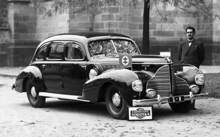 Maybach SW42 Limousine by Sodomka '1942